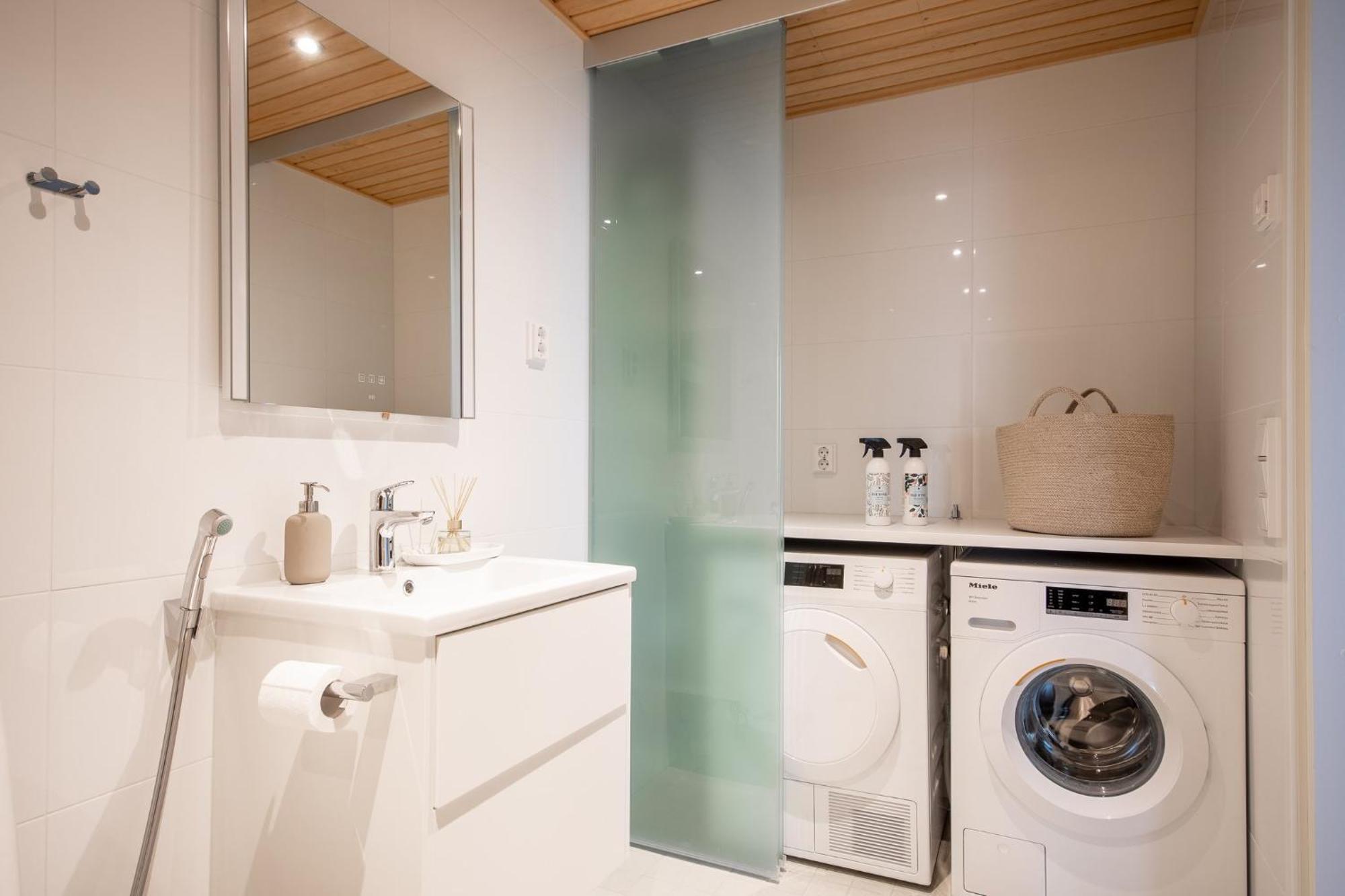 Luxury Penthouse With Stunning Sea Views & Private Sauna Helsinki Dış mekan fotoğraf